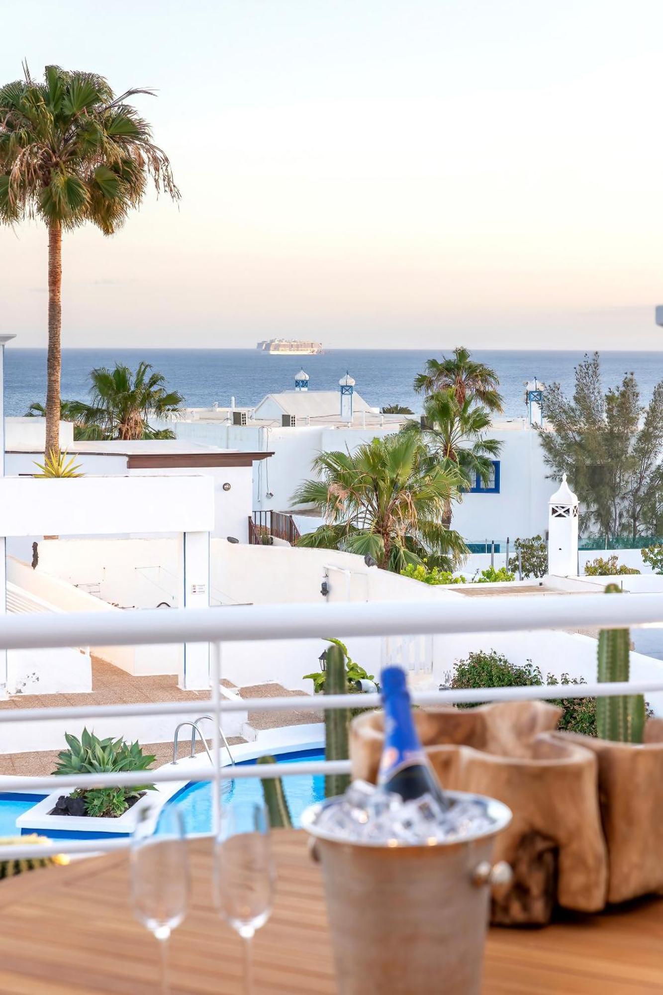 Prb Aparment Puerto Del Carmen Apartment ปูแอร์โตเดลคาร์เมน ภายนอก รูปภาพ